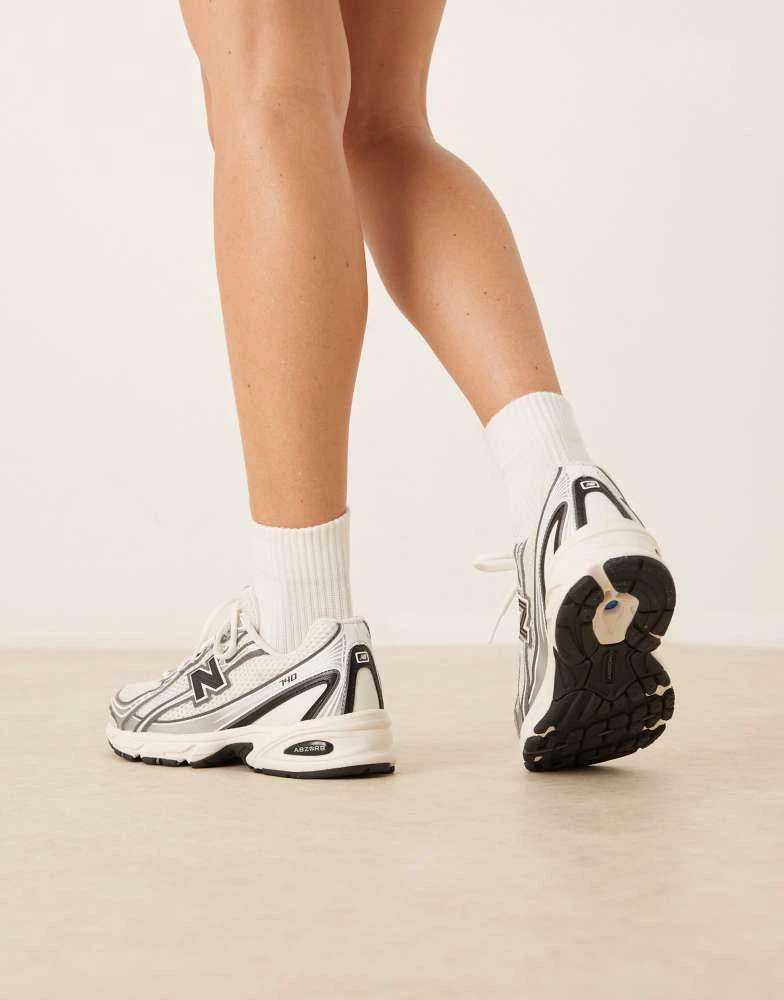 New Balance New Balance 740 unisex trainers in white, beige and black 5