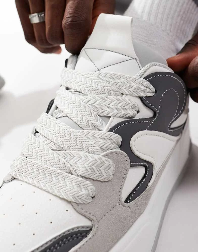 ASOS ASOS DESIGN chunky trainers in grey and white mix 4