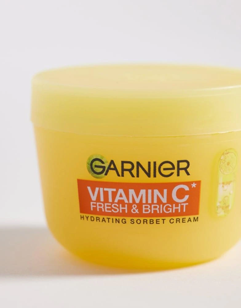 Garnier Garnier Vitamin C Fresh 
Bright Sorbet Cream 85ml 3