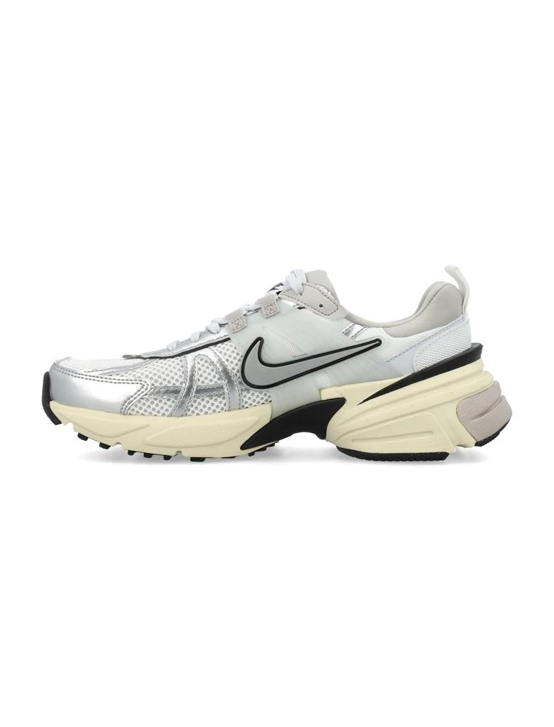 NIKE V2K RUN 3