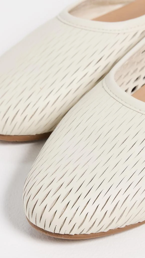 beek Swiftlet Perf Flats 5
