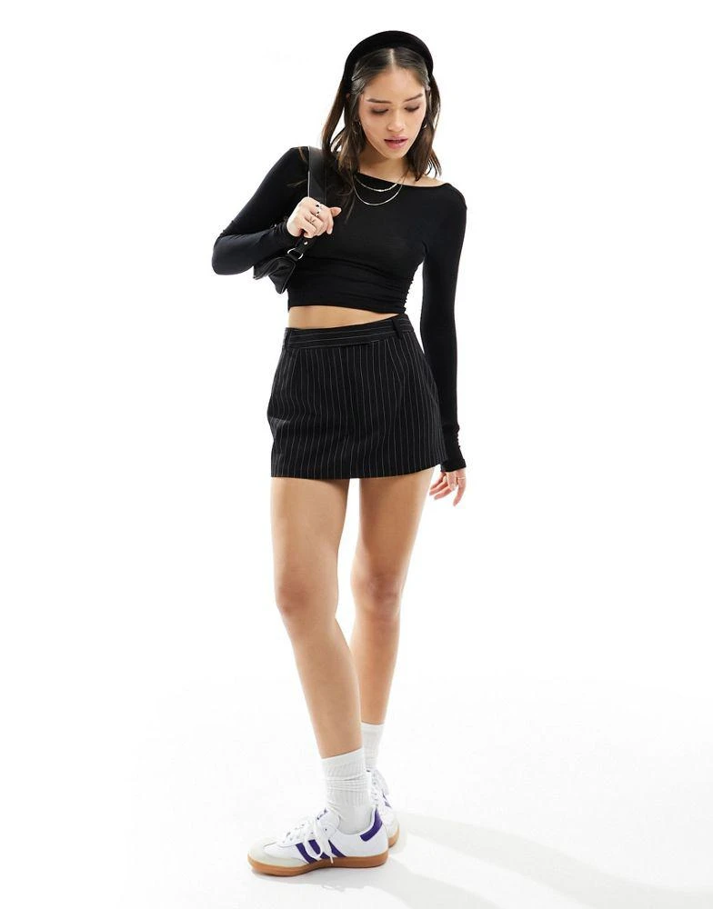 Miss Selfridge Miss Selfridge long sleeve backless top in black 2
