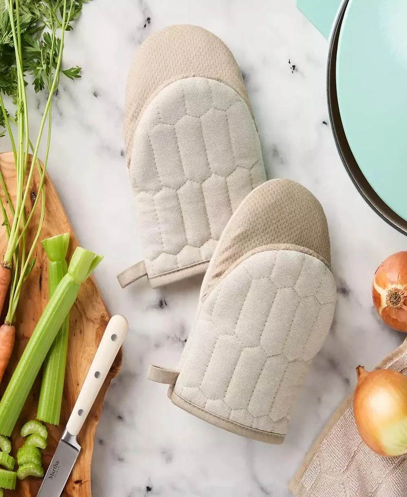 Martha Stewart Honeycomb Quilted Chambray Mini Oven Mitt Set, 5.5" x 8" 4