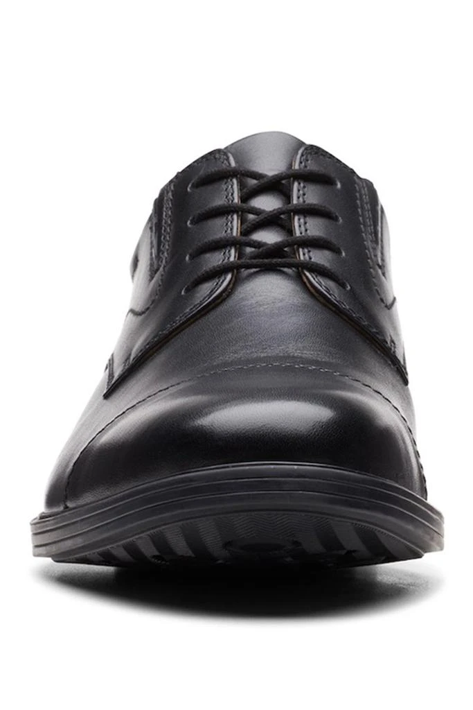 Clarks® Whiddon Cap Toe Oxford - Wide Width Available 8