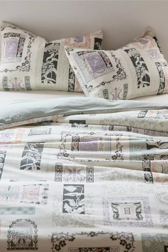 Urban Outfitters Aurelia Floral Icon Duvet Cover