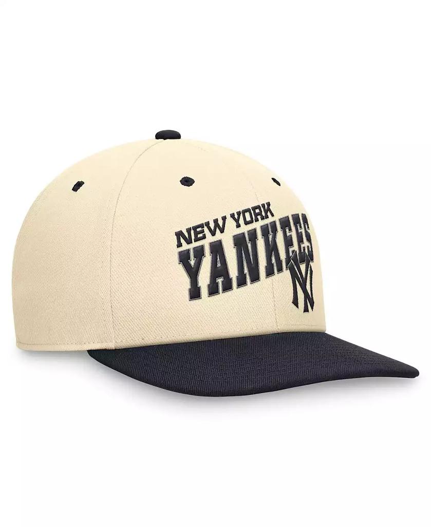 NIKE Men's Navy/White New York Yankees Evergreen Two-Tone Snapback Hat