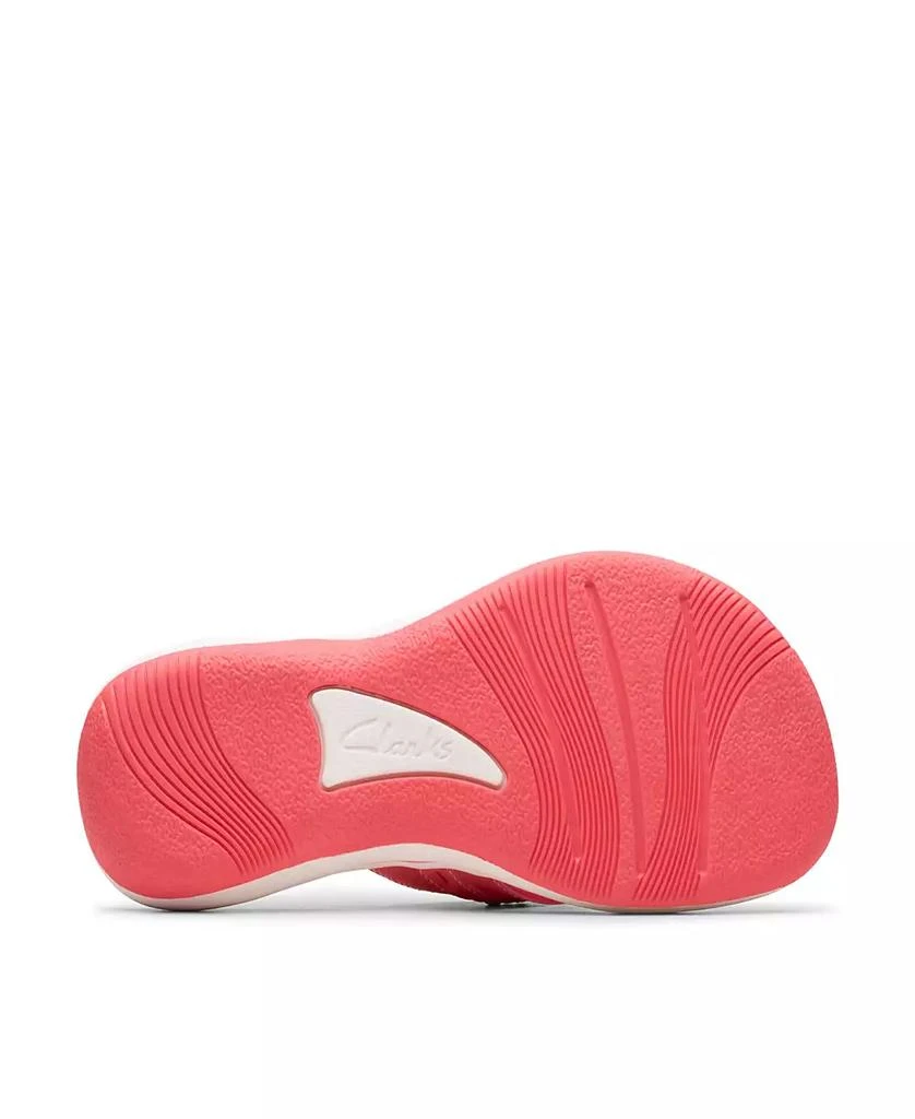 Clarks Women's Cloudsteppers Breeze Opal Flip-Flops 5