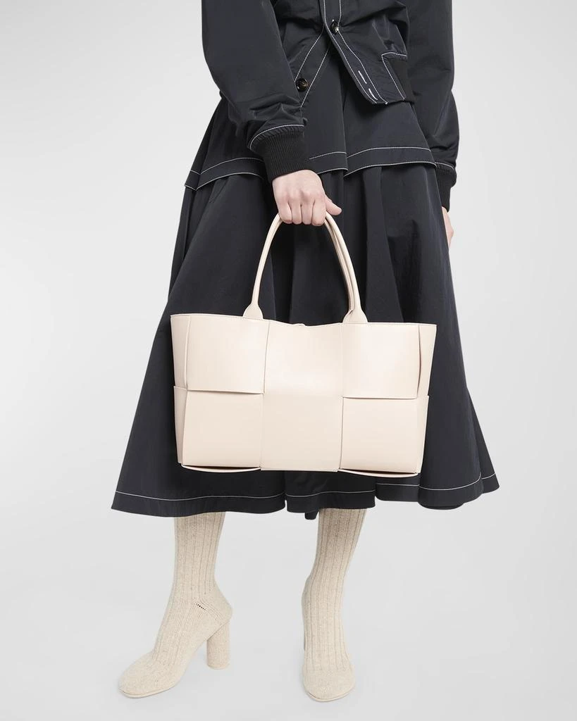 Bottega Veneta Medium Arco Tote Bag 5