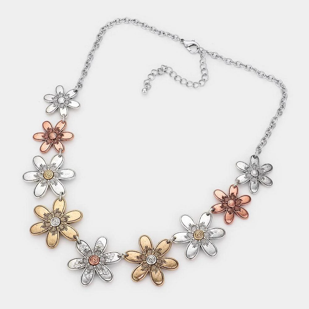 FASHNZFAB Antique Metal Flower Necklace 2