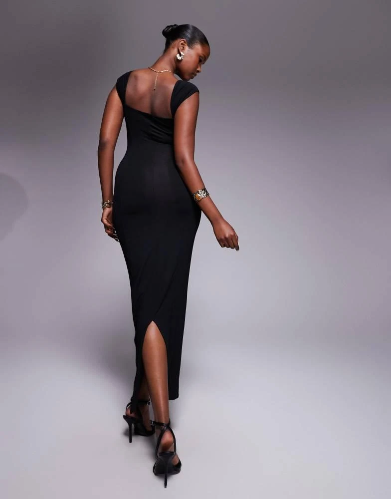 Shop Oh Polly Dolcezza sweetheart midaxi dress in black on Sale at  BeyondStyle  Get 10% Off Oh Polly Dolcezza sweetheart midaxi dress in  black with Limited-Time Flash Deals, Exclusive Discounts, and