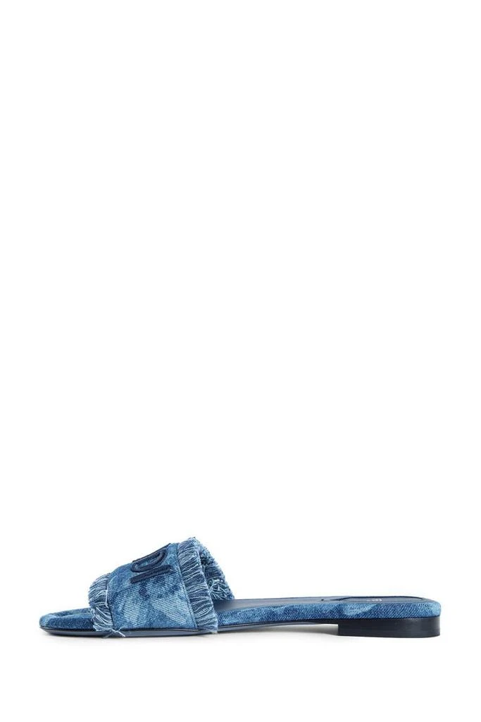 Fendi Fendi Sandals & Slides 2