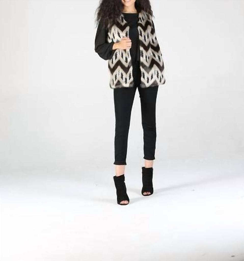 Angie Angie - Pattern Vest