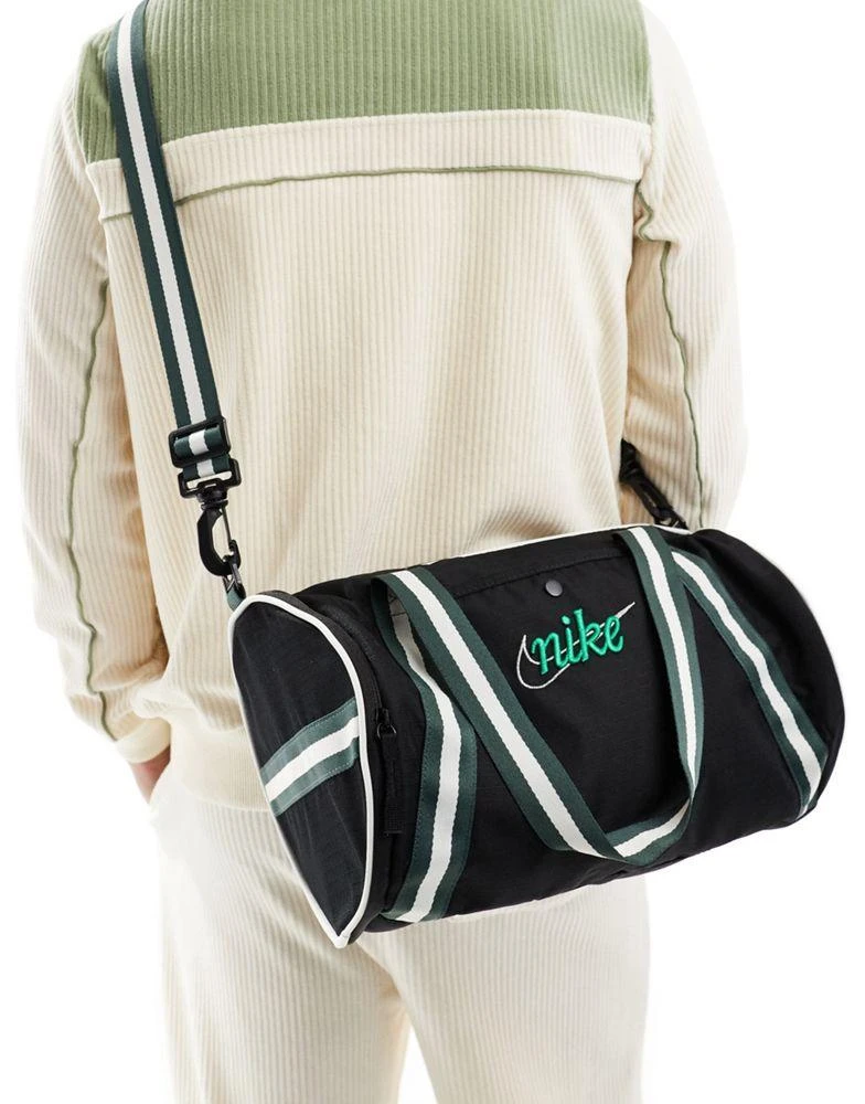 NIKE Nike Heritage duffel bag in black and green 3