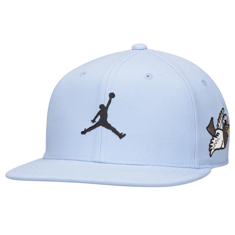 nike air hat footlocker