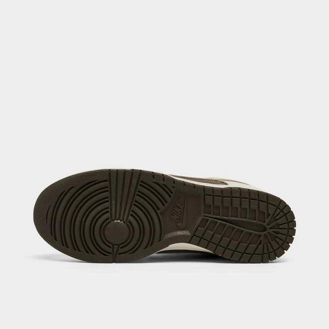 NIKE Women's Nike Dunk Low Casual Shoes 6