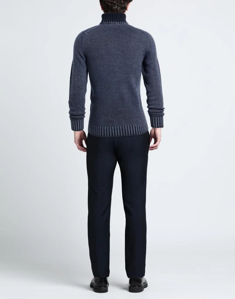 Heritage Turtleneck 3