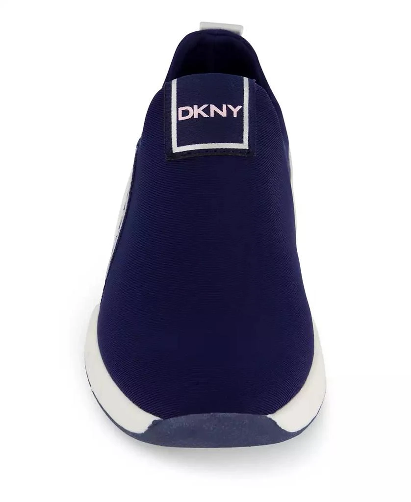 DKNY Toddler Girls Slip On Sneakers 6