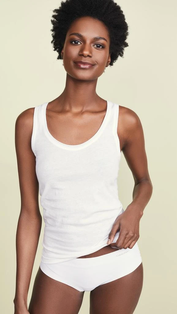 Skin Racer Back Tank 1