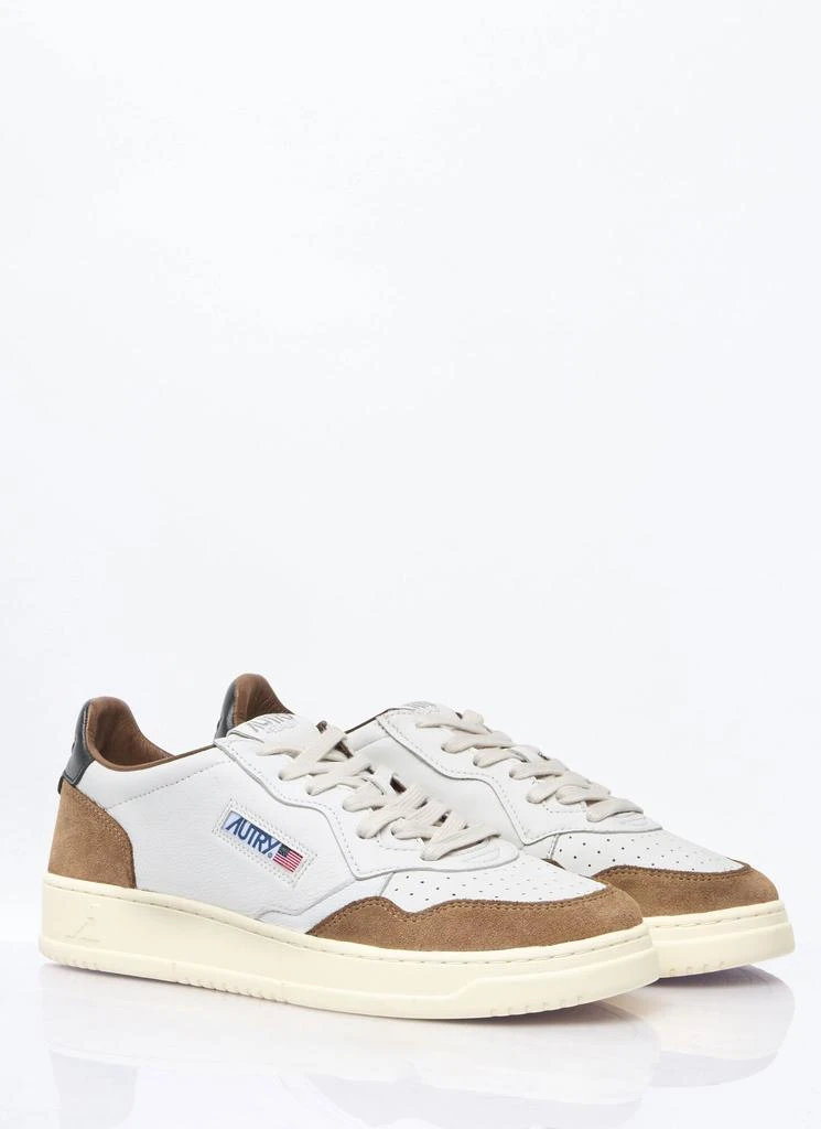 Autry Medalist Low Sneakers 3