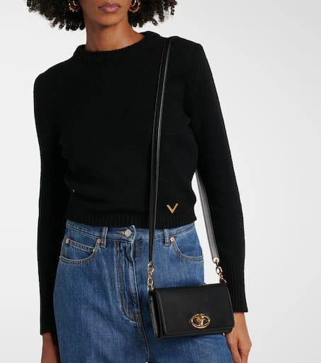 Valentino The Bold Edition VLogo leather wallet on chain 2