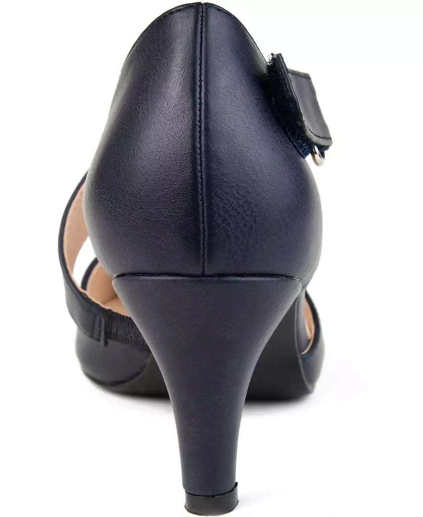 Journee Collection Women's Tillis Pumps 8