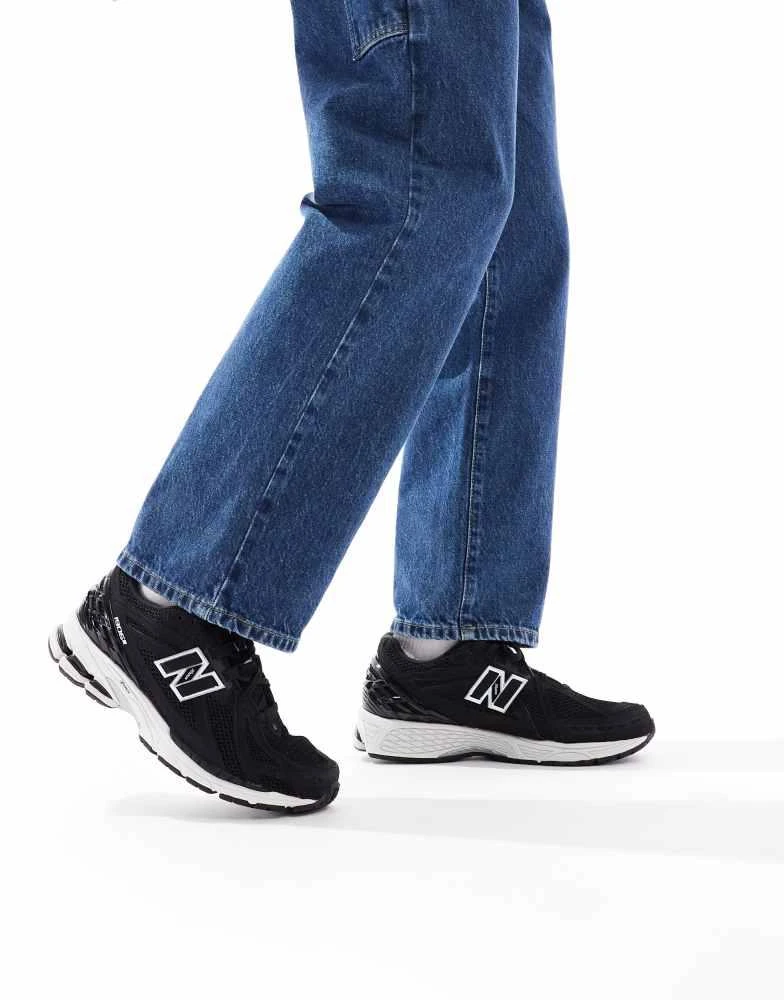 New Balance New Balance 1906R trainers in black 3