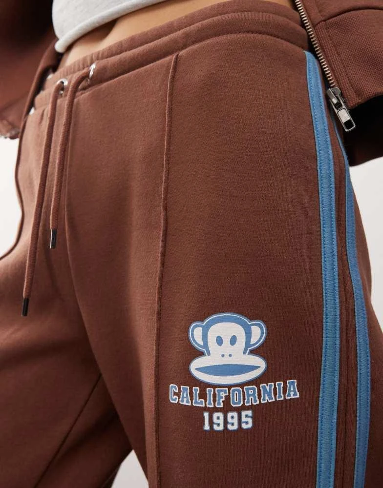 Daisy Street Daisy Street x Paul Frank piping detail low rise wide leg pants in brown co-ord 3