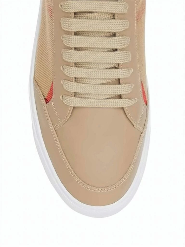 Burberry Low-Top Sneakers with Beige Base 3