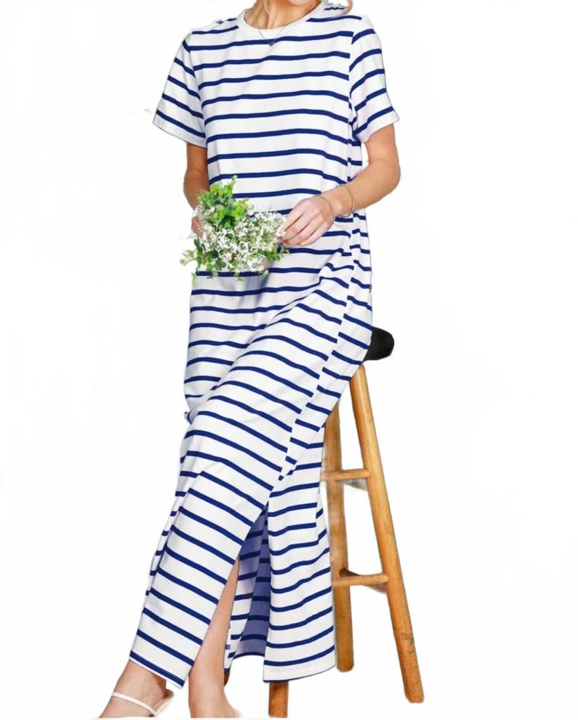 Vine
Love Paige T-Shirt Maxi Dress In Navy Stripe
