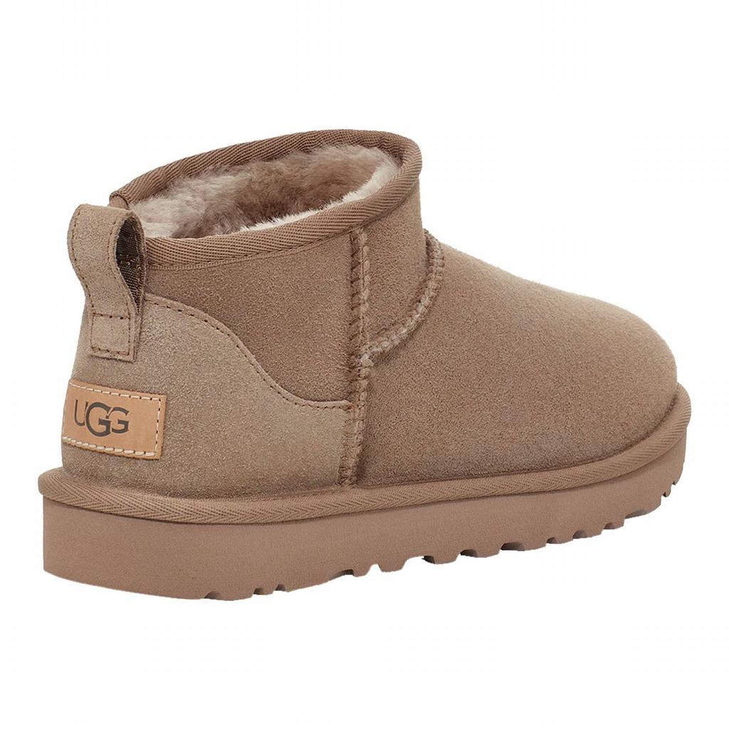UGG Ugg - Women
s Classic Ultra Mini Boot