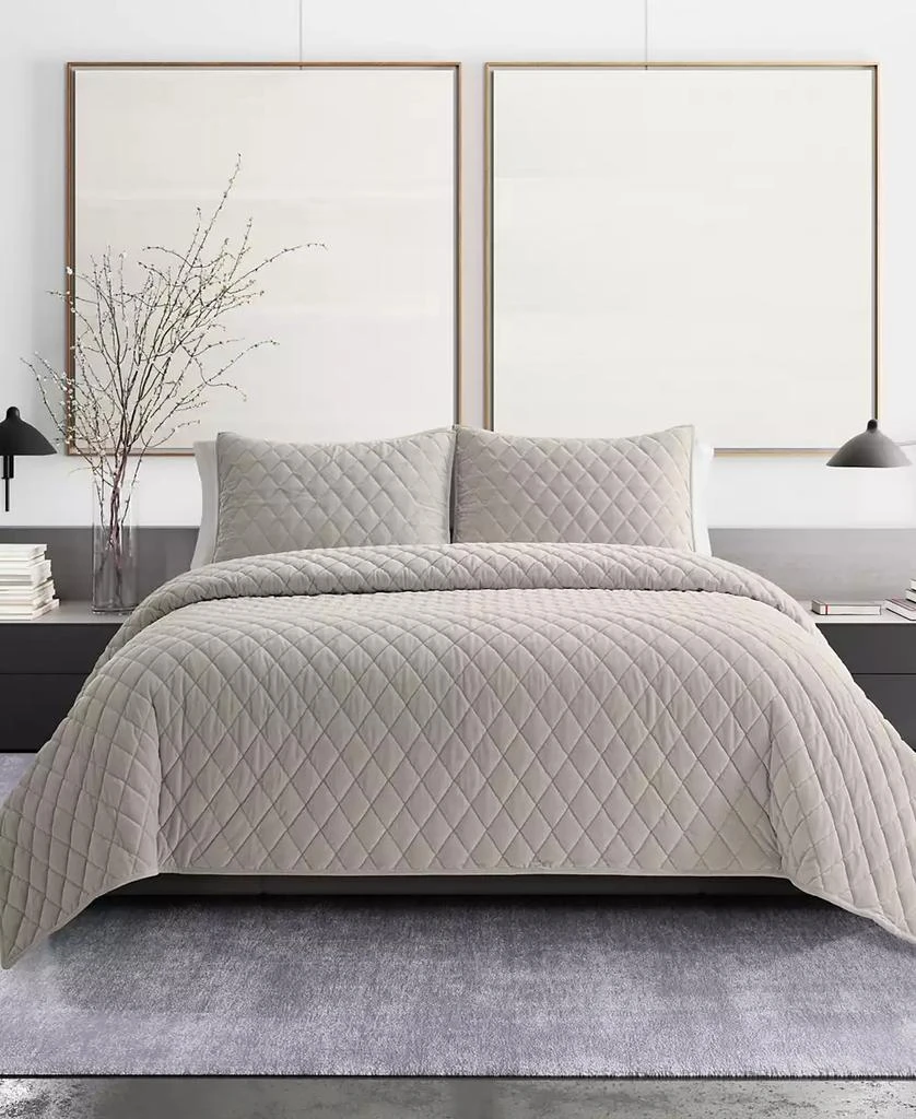 Vera Wang CLOSEOUT! Diamond Velvet Reversible 3 Piece Quilt Set 1