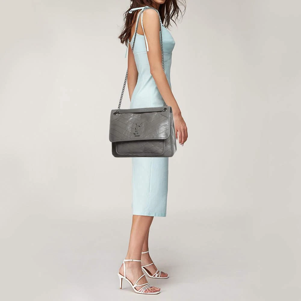 Yves Saint Laurent Saint Laurent Grey Crinkled Leather Large Niki Shoulder Bag 2