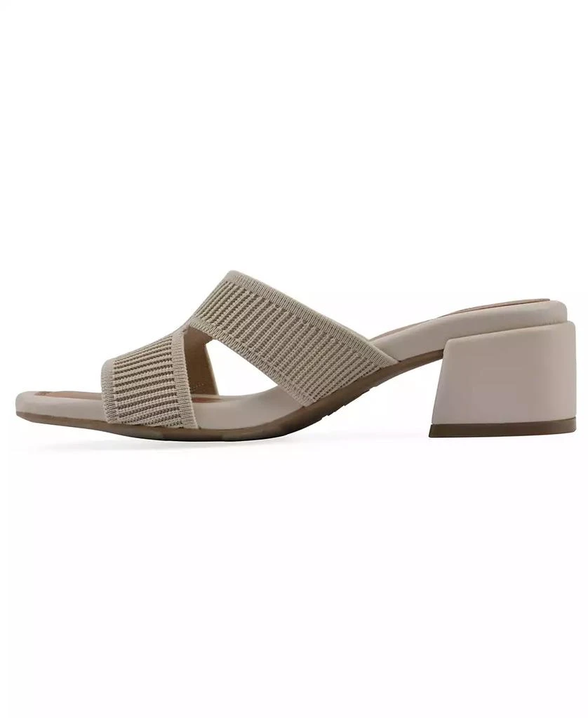 White Mountain Women
s Milled Round Toe Dress Sandals 6