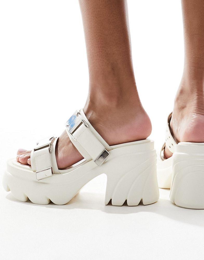 サンダル・ミュール  Public Desire Yuki chunky sondal with western hardware Public Desire Yuki chunky sandal with western hardware in
