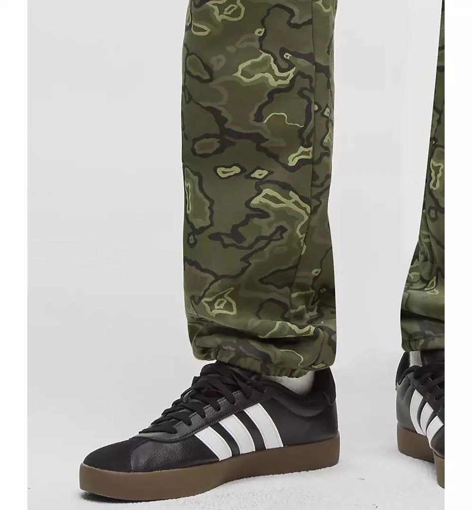 Mode of One Men's Regular-Fit Camo Cargo Jogger Pants, Exclusively at Macy's 8