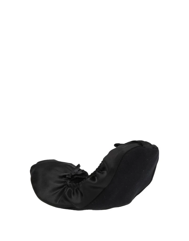 CARLA G. Slides and slippers 3
