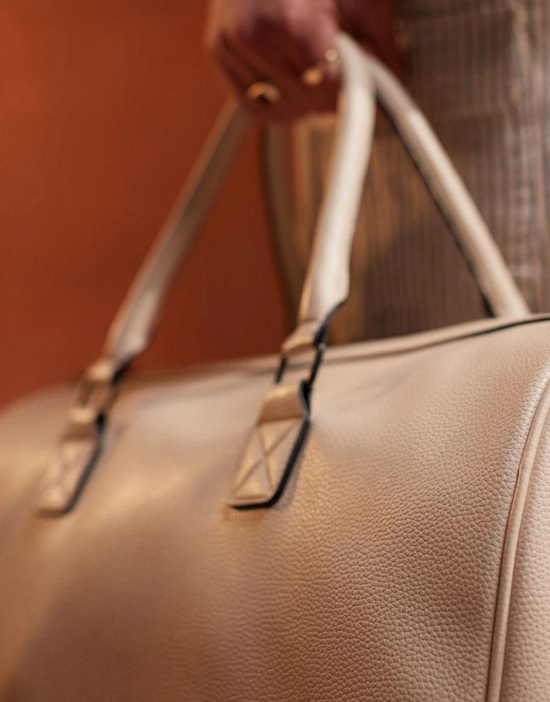 ASOS ASOS DESIGN faux leather holdall in ecru 3