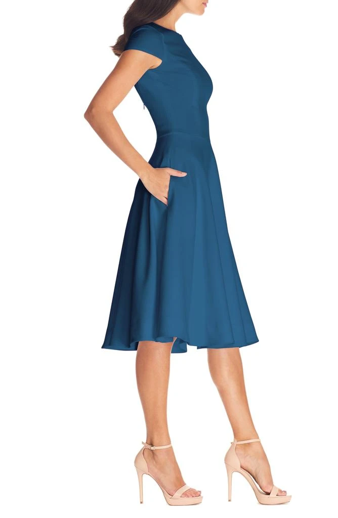 green emerald velvet dress Dress the Population Women's Lyla Plunging Sleeveless Fitted Midi Sheath Dress  Dress, Black, XXS at Amazon Women's Clothing store main image 1