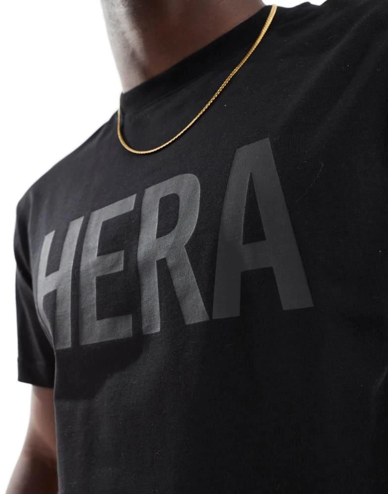 HERA Hera label regular fit t-shirt in black 3