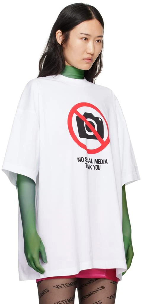 Vetements White 'No Social Media' T-Shirt 2