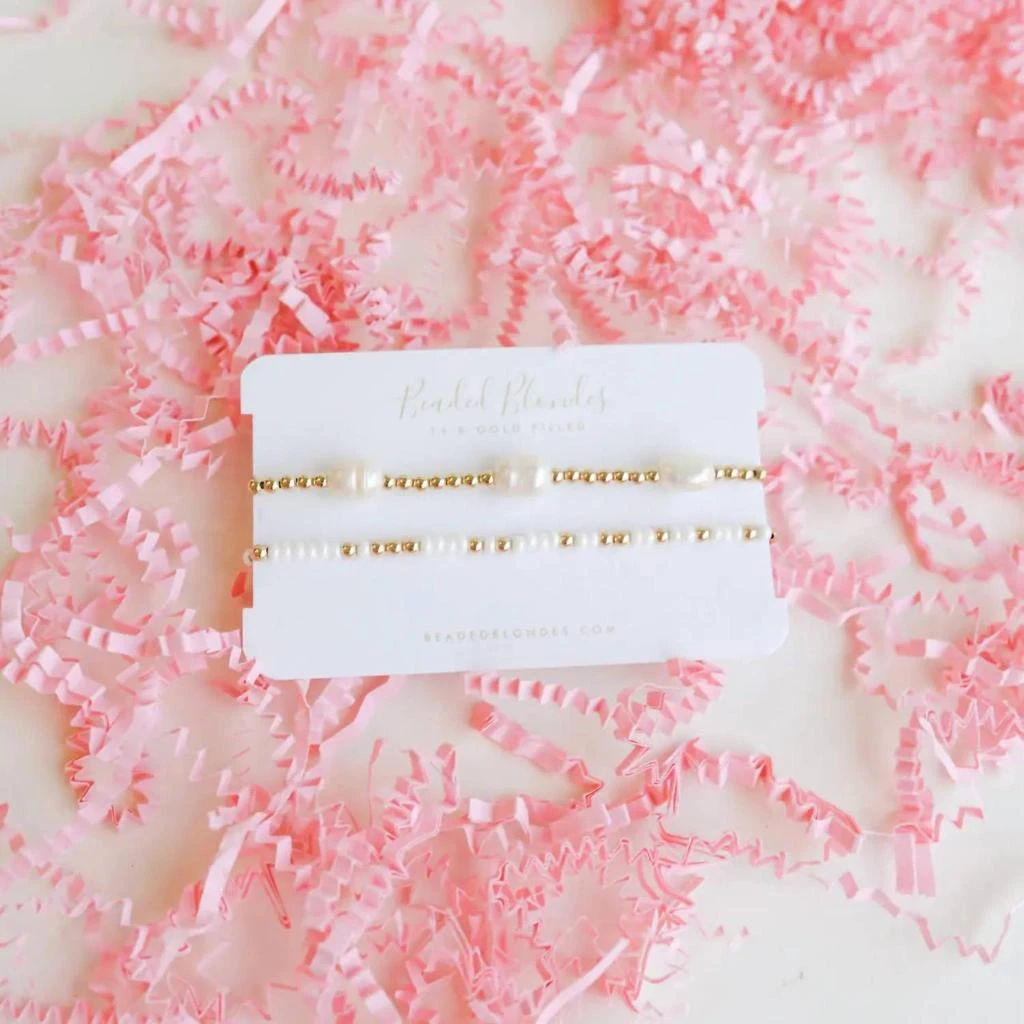 Beaded Blondes Beaded Blondes - Women
s Poppi Pearl Luster Bracelet Stack - Petite 3