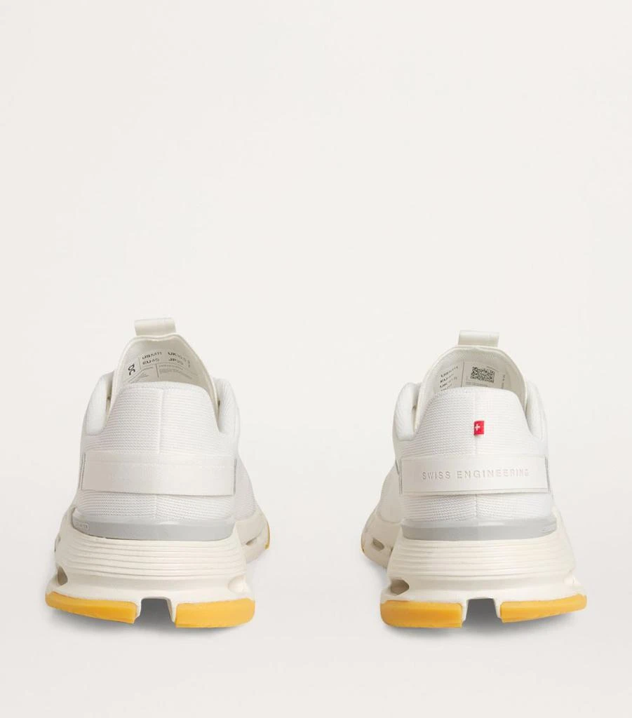 On Cloudnova Form 2 Trainers 4