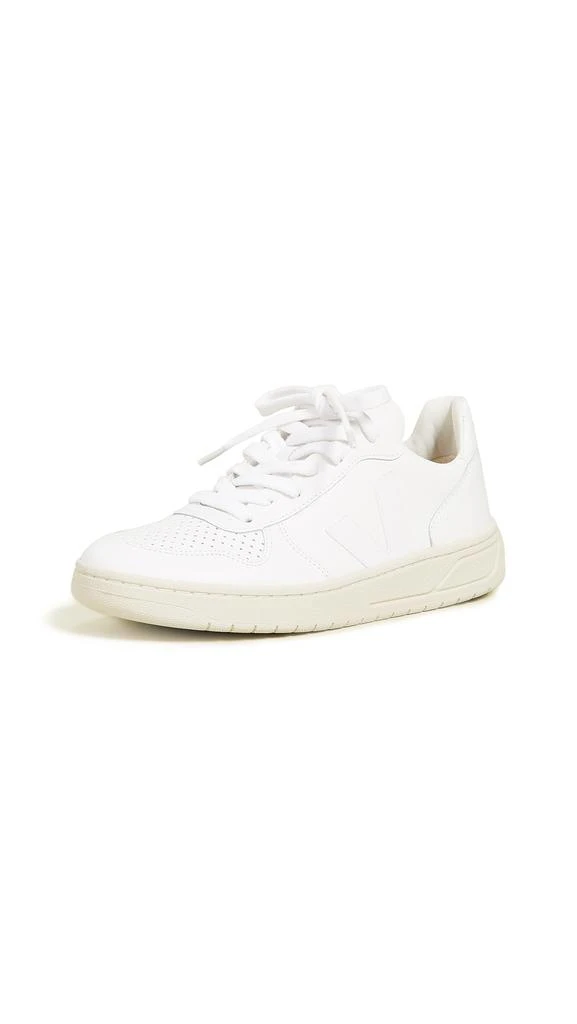 Veja V-10 Lace Up Sneakers 6