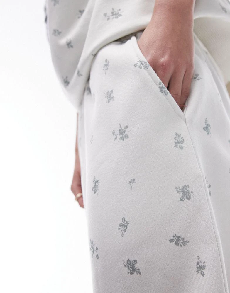 Topshop Topshop co ord lisboa floral print cuffed jogger in ecru 2