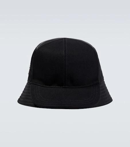 Prada Embroidered bucket hat 1