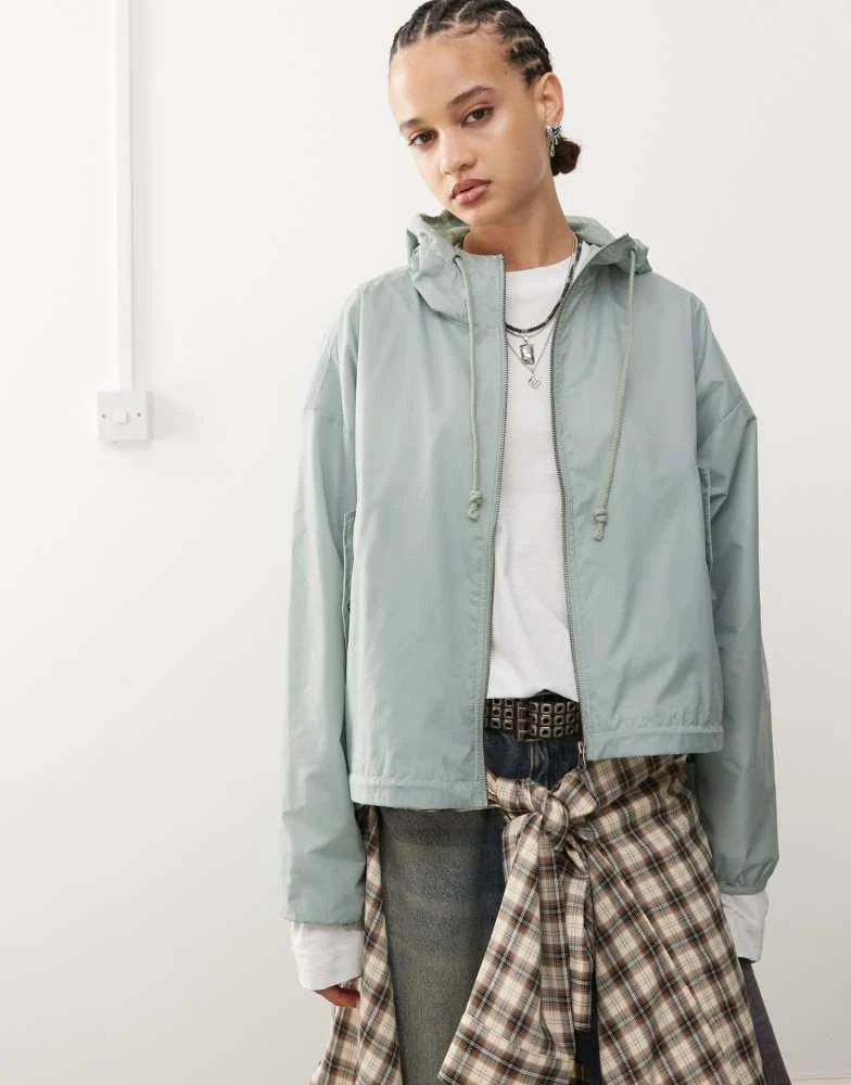 Vans Vans MTE theo windbreaker jacket in light green 2