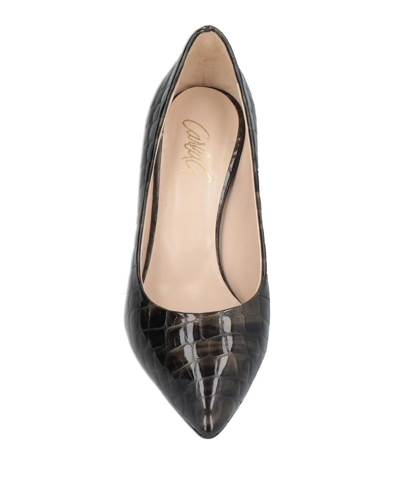 CARLA G. Pump 4