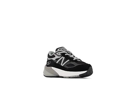 New Balance 990v6