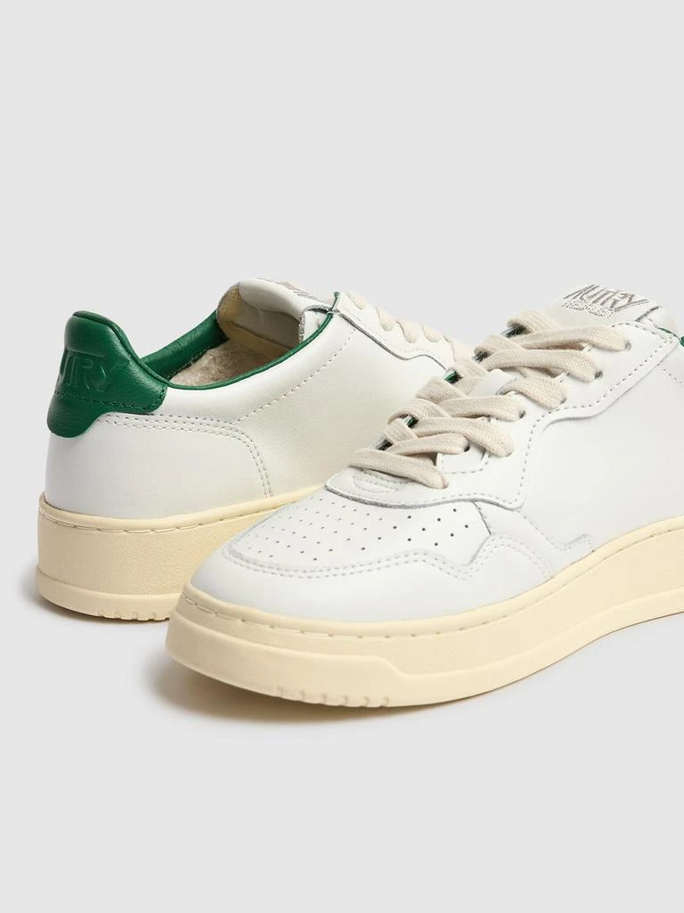 Autry Medalist Low Sneakers 4