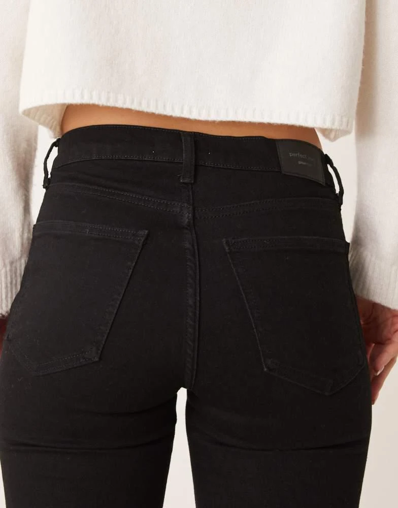 GINA TRICOT Gina Tricot low rise flare leg stretch jeans in clean black 4
